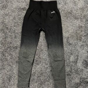 AYBL Women's Charcoal to Black Gradient Leggings